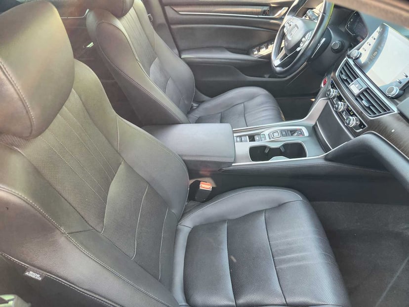 2019 Honda Accord Hybrid - Image 14