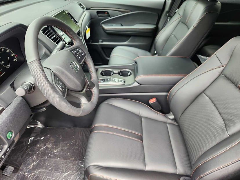 2026 Honda Ridgeline - Image 9