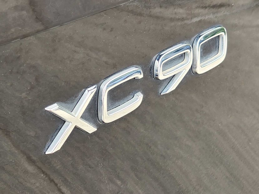 2019 Volvo XC90 - Image 12