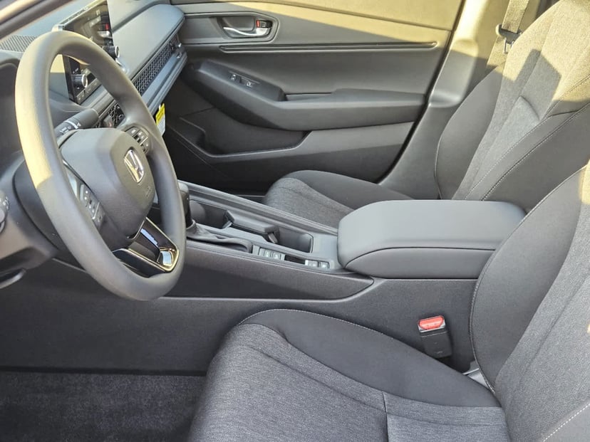 2025 Honda Accord - Image 11