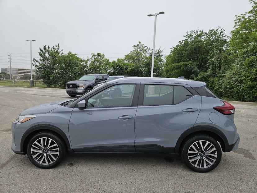 2022 Nissan Kicks - Image 4