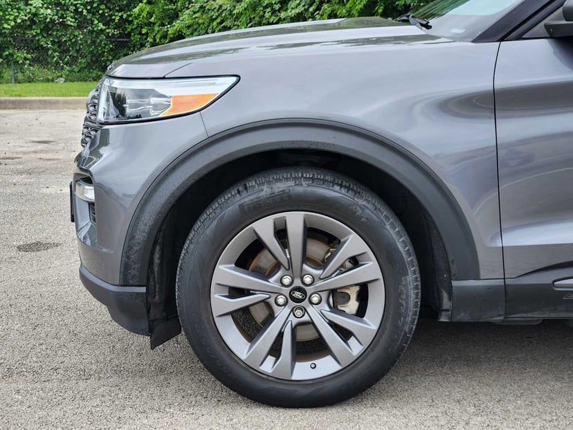 2021 Ford Explorer - Image 8