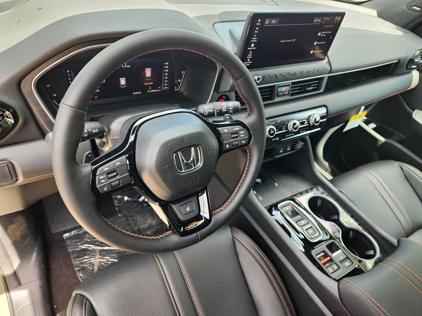 2026 Honda Passport - Image 11
