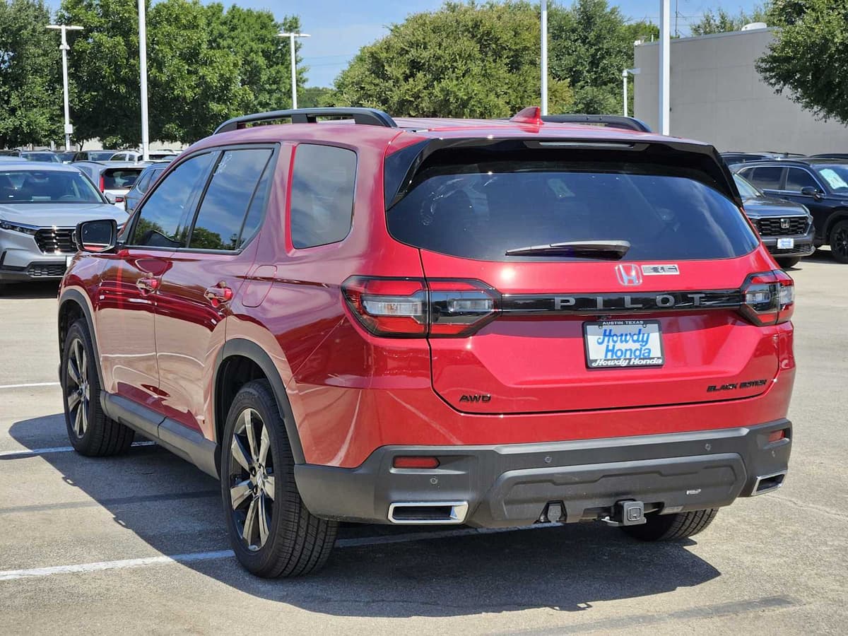 2025 Honda Pilot - Image 6
