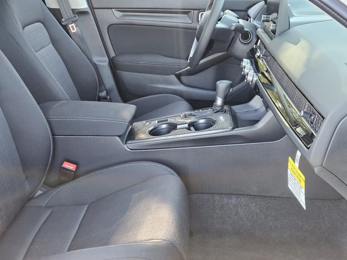 2026 Honda Civic - Image 12