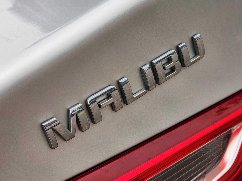 2021 Chevrolet Malibu - Image 12