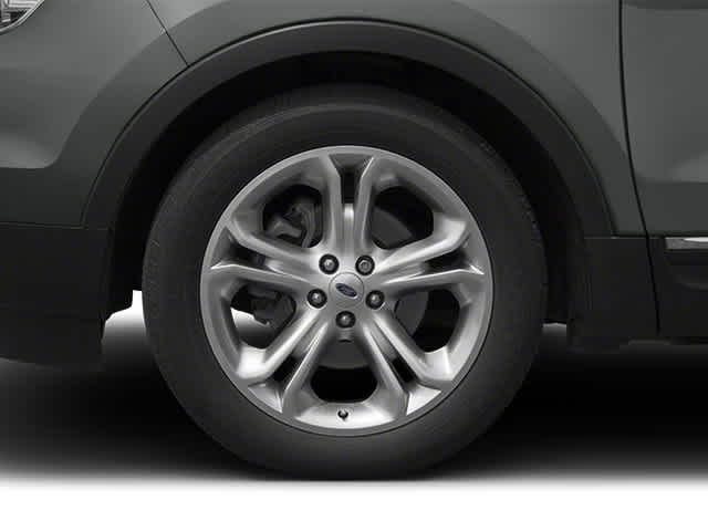 2014 Ford Explorer - Image 13