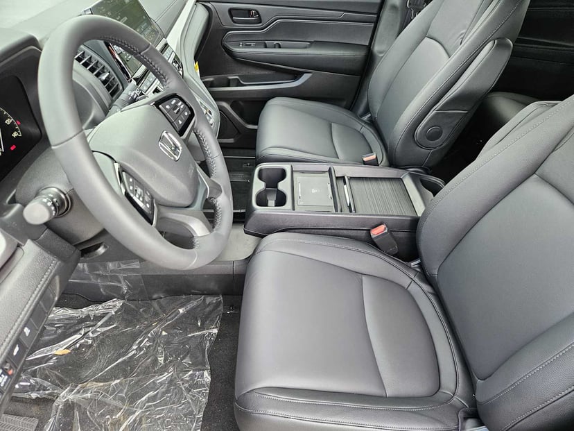 2026 Honda Odyssey - Image 9