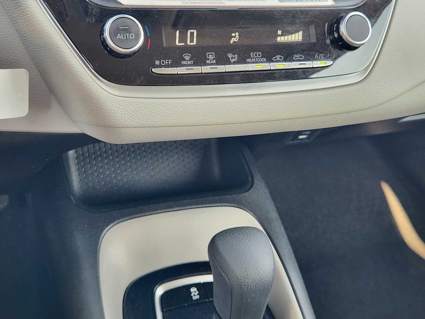 2024 Toyota Corolla - Image 19