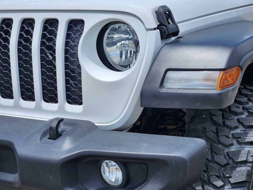 2020 Jeep Gladiator - Image 7