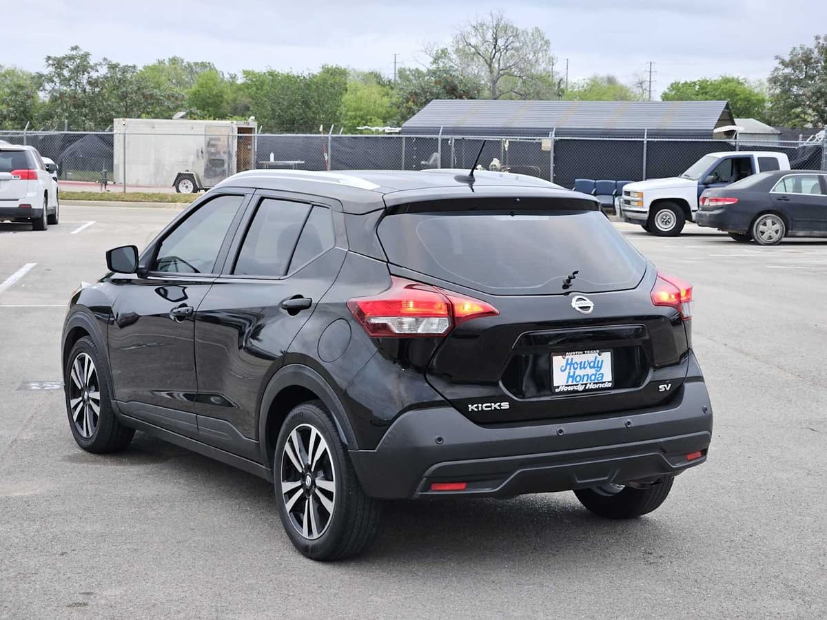 2020 Nissan Kicks - Image 5