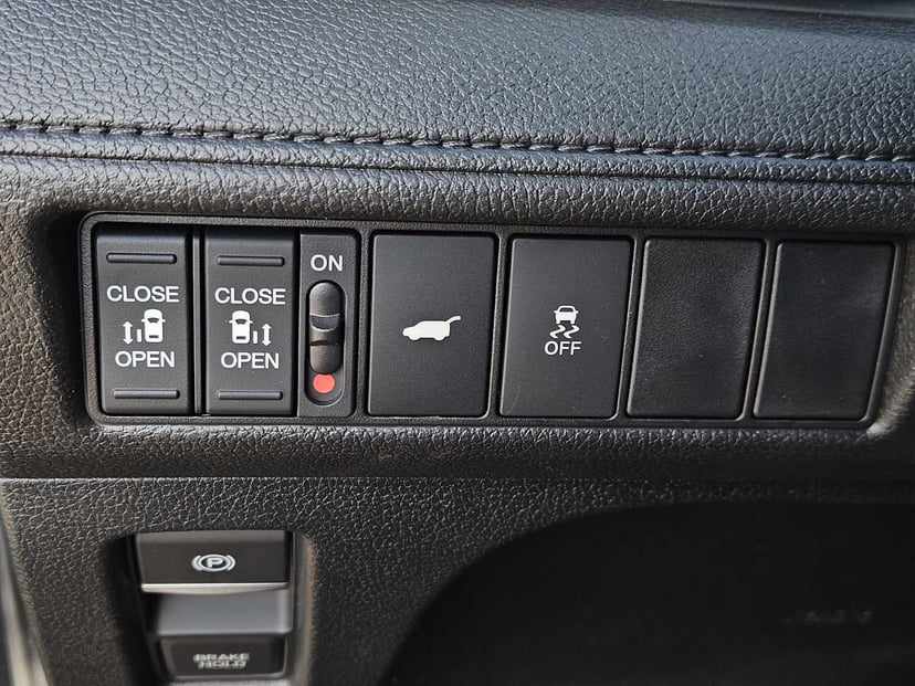 2026 Honda Odyssey - Image 18