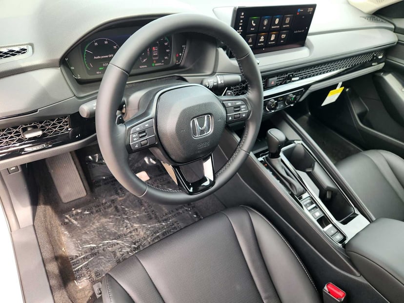 2026 Honda Accord Hybrid - Image 11