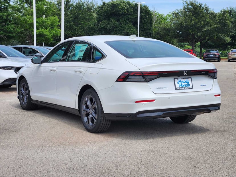 2026 Honda Accord Hybrid - Image 3
