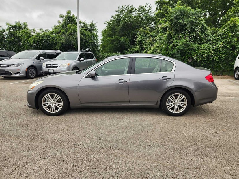 2012 INFINITI G37 Sedan - Image 4