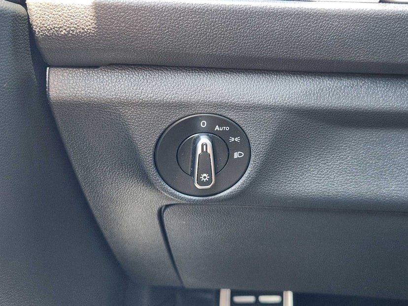 2023 Volkswagen Jetta - Image 22