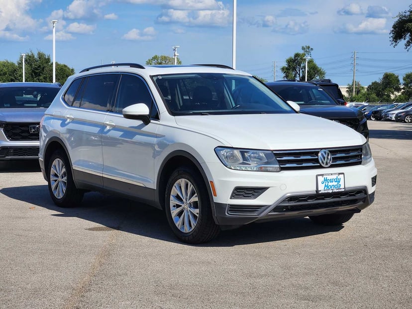 2018 Volkswagen Tiguan - Image 2