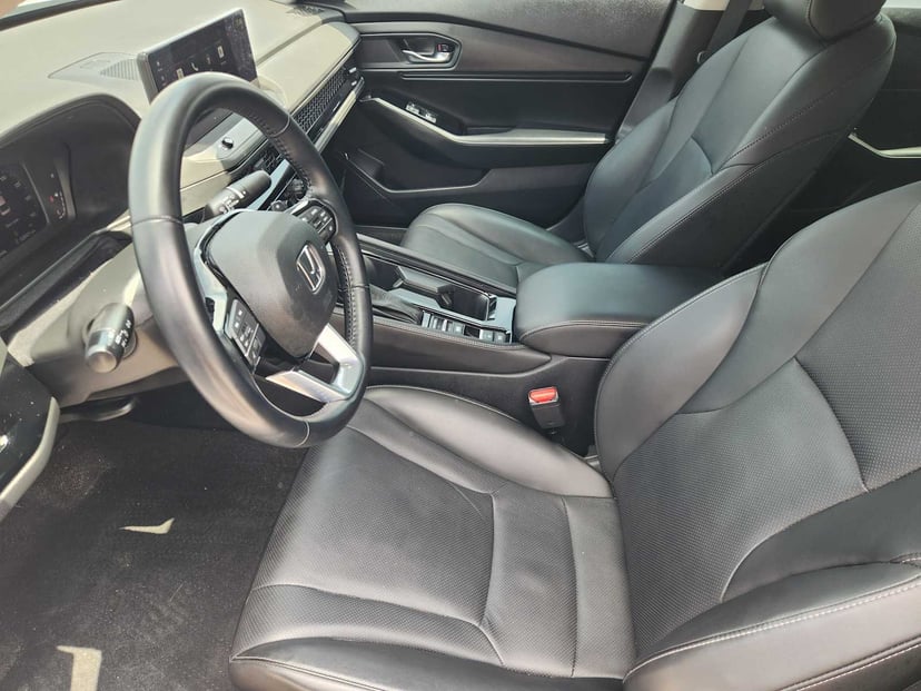 2023 Honda Accord Hybrid - Image 13