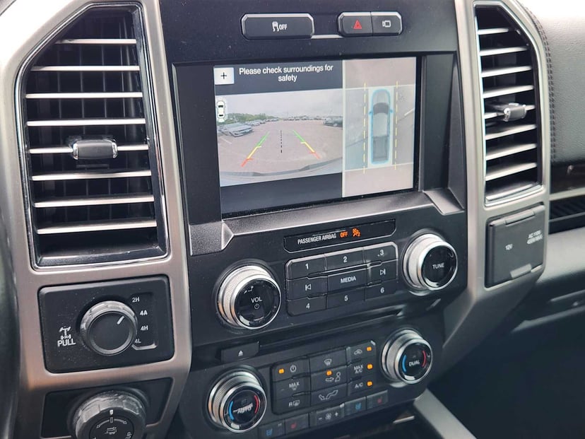 2017 Ford F-150 - Image 18