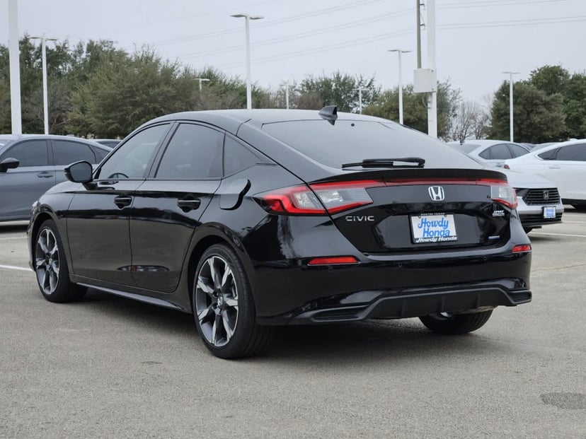 2026 Honda Civic Hybrid - Image 4