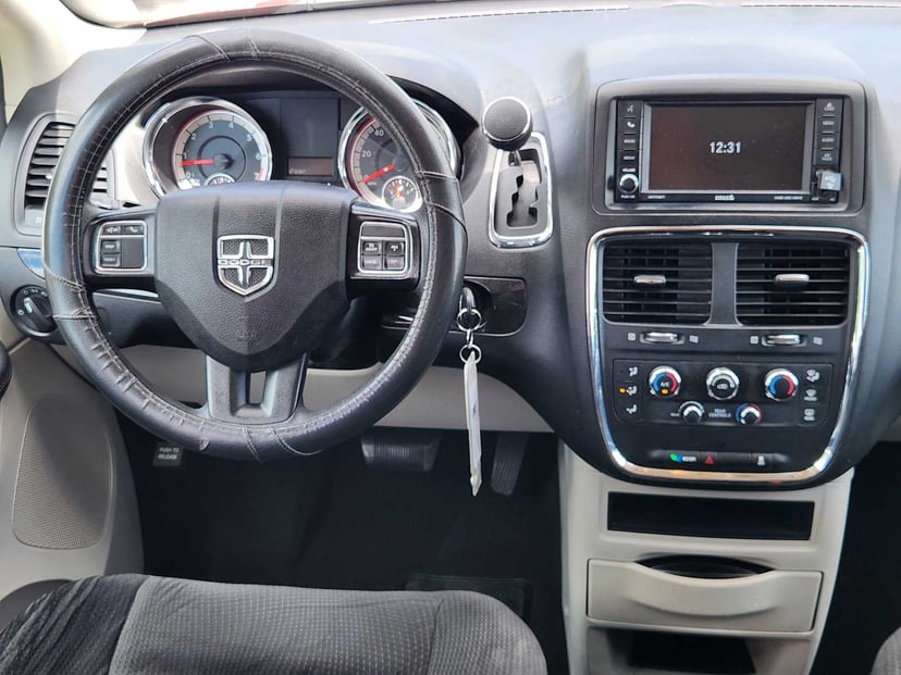 2019 Dodge Grand Caravan - Image 24