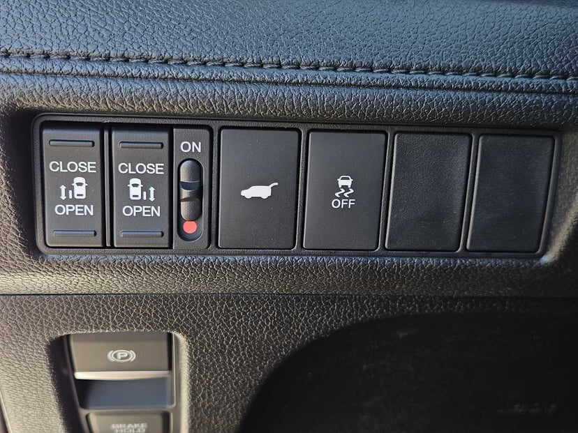2026 Honda Odyssey - Image 18