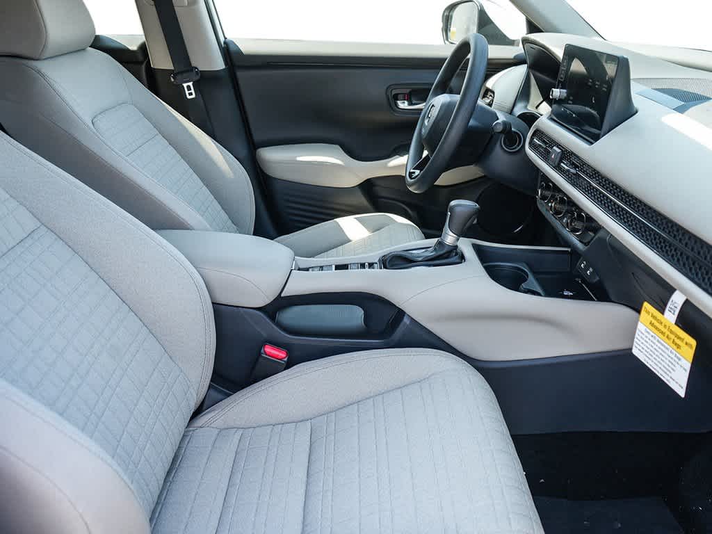 2027 Honda HR-V - Image 21