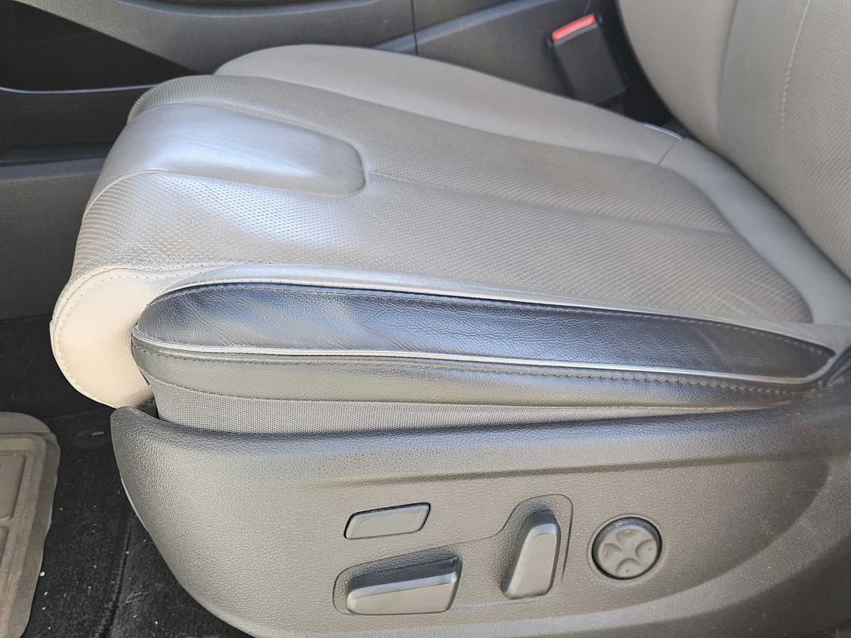 2022 Hyundai Santa Fe - Image 22