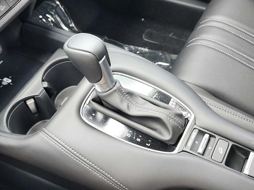 2026 Honda HR-V - Image 16