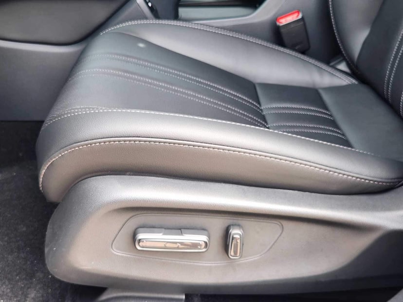2027 Honda HR-V - Image 20