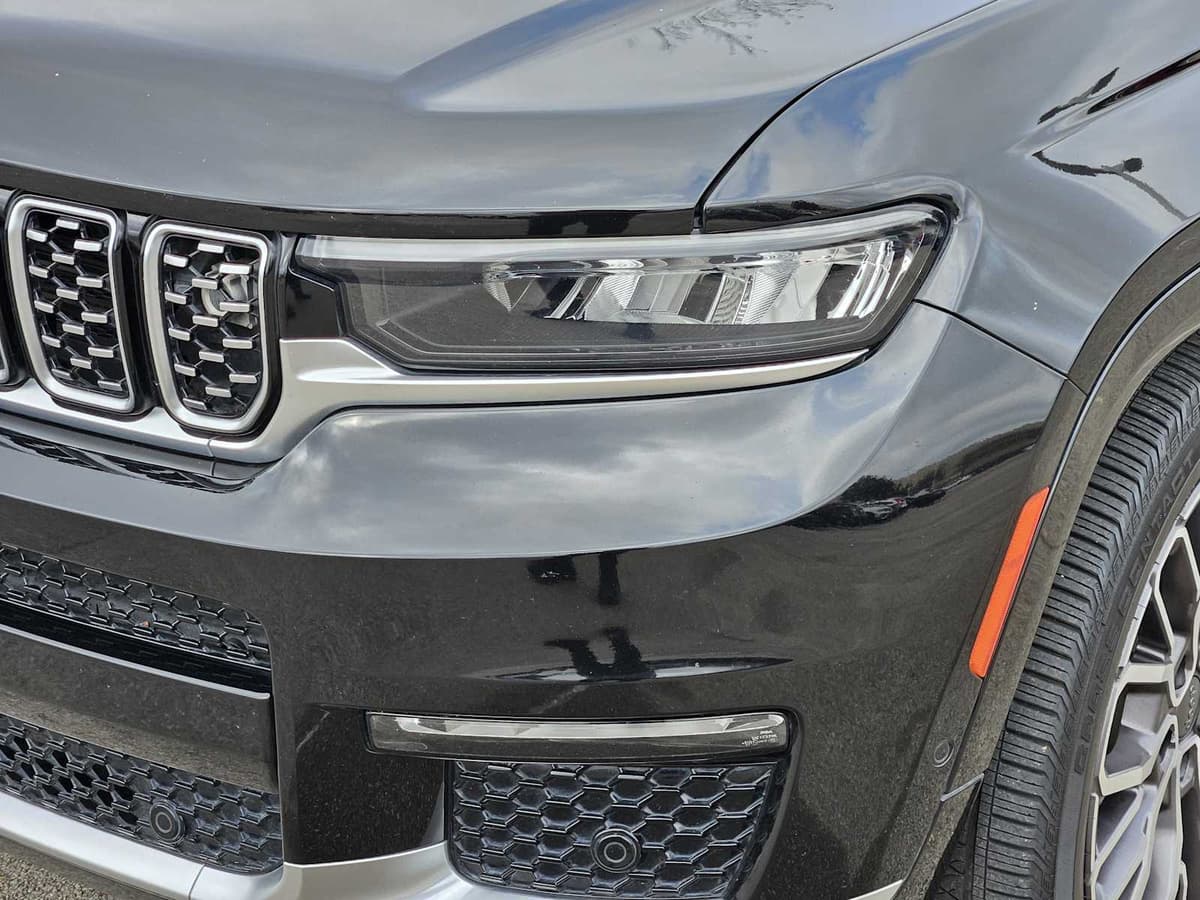 2022 Jeep Grand Cherokee L - Image 7