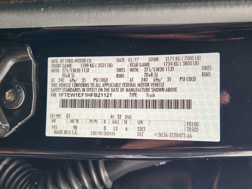 2017 Ford F-150 - Image 34