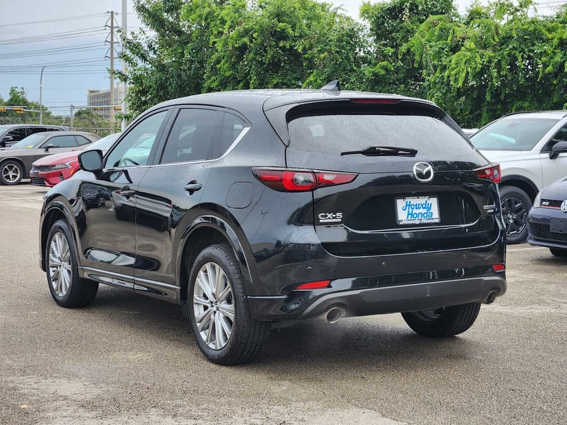 2023 Mazda CX-5 - Image 5