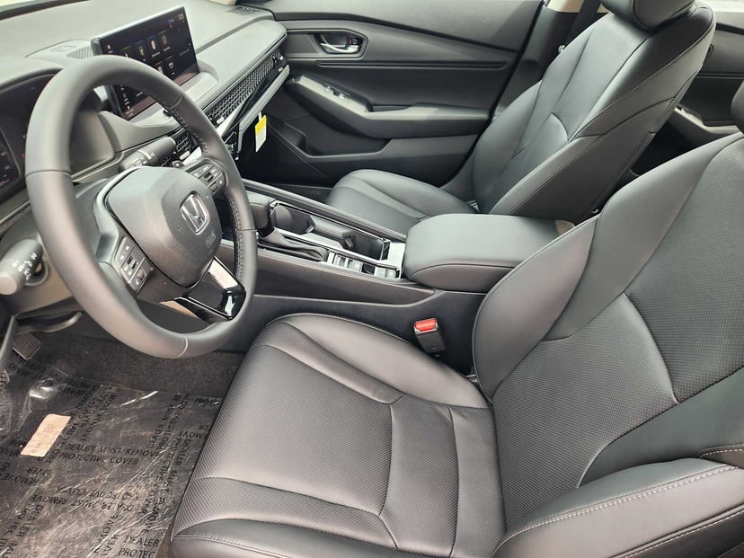 2026 Honda Accord Hybrid - Image 9