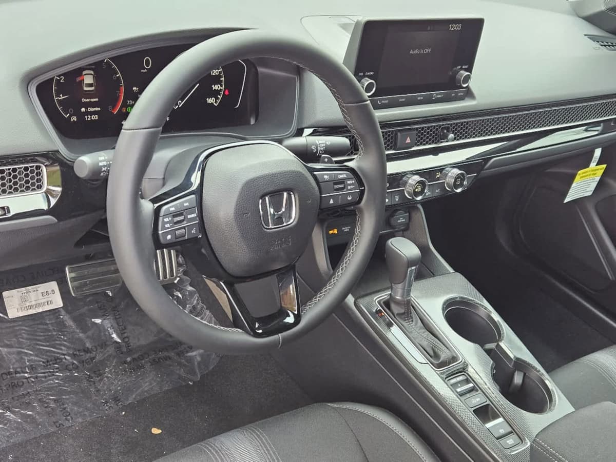 2026 Honda Civic - Image 2