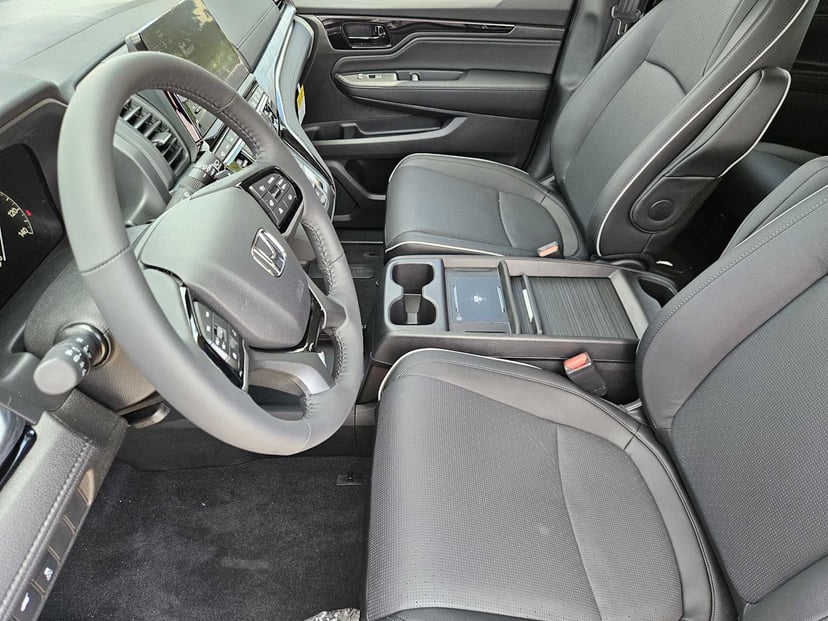2026 Honda Odyssey - Image 11