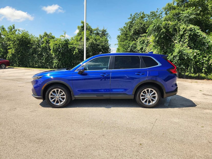 2023 Honda CR-V - Image 4