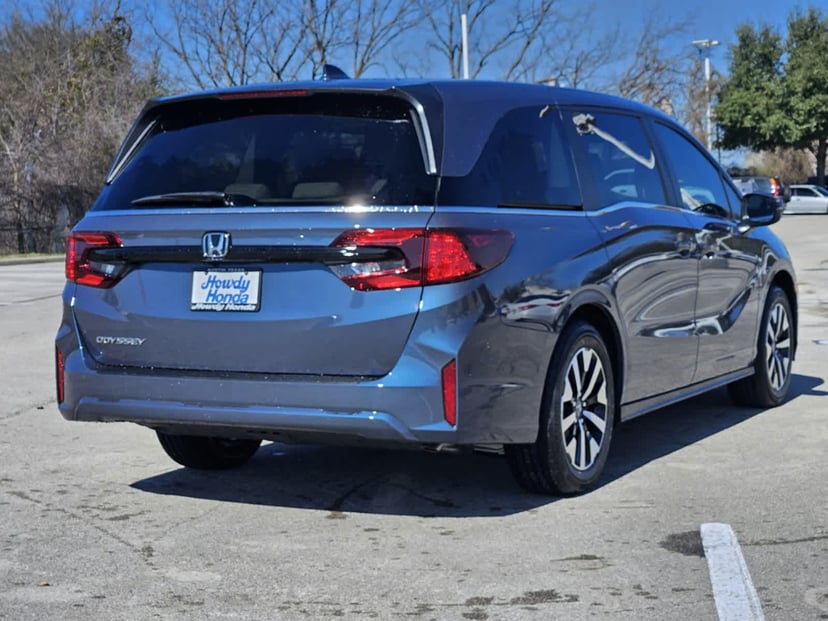 2026 Honda Odyssey - Image 3