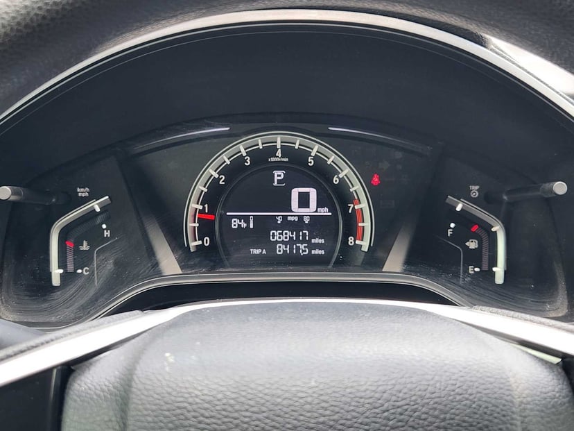 2018 Honda CR-V - Image 16