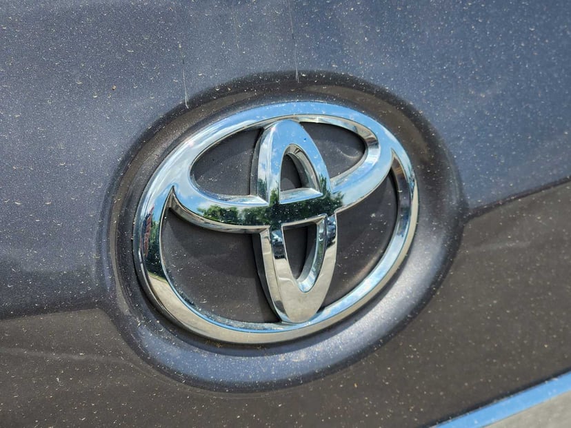 2014 Toyota Sienna - Image 11