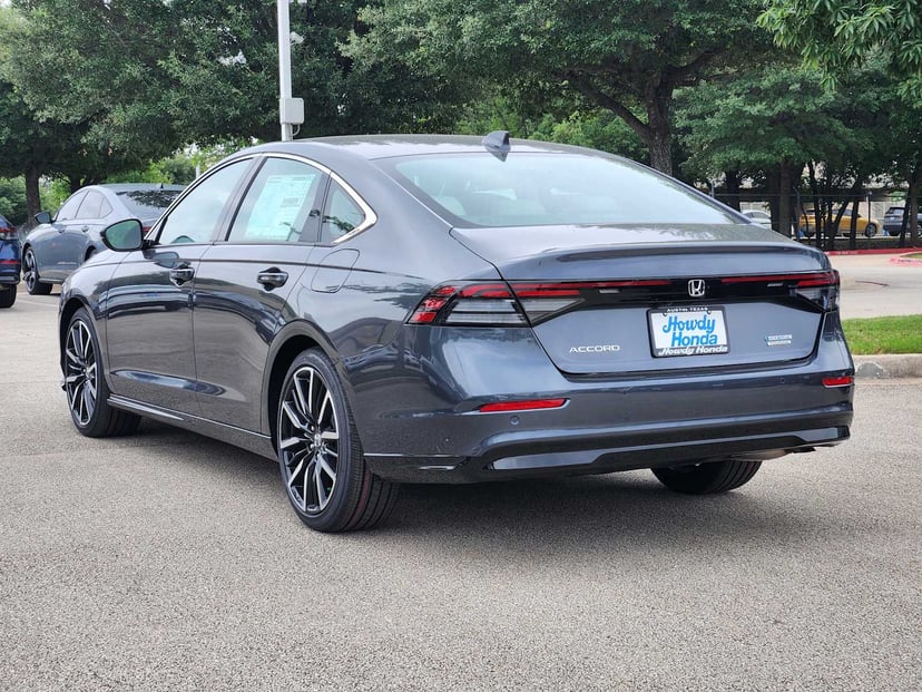 2026 Honda Accord Hybrid - Image 3