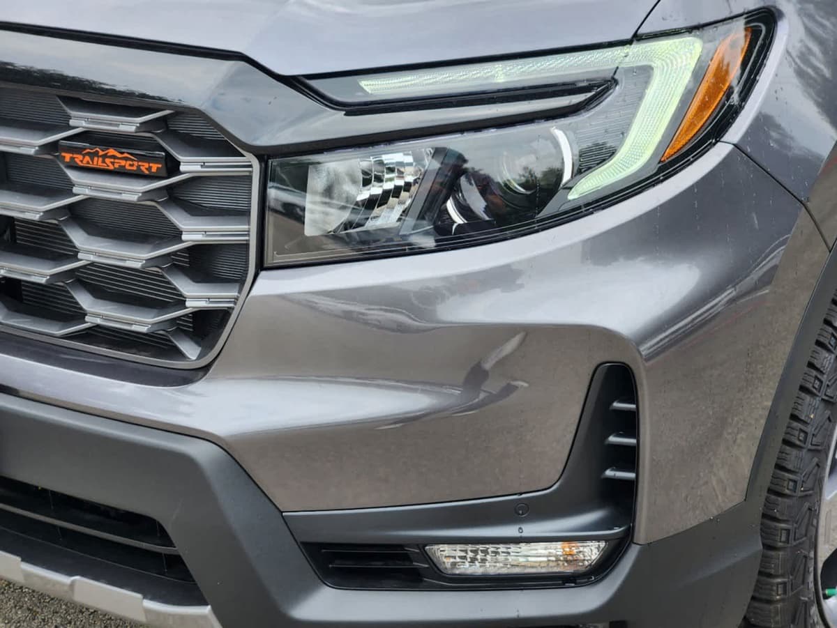 2026 Honda Ridgeline - Image 8