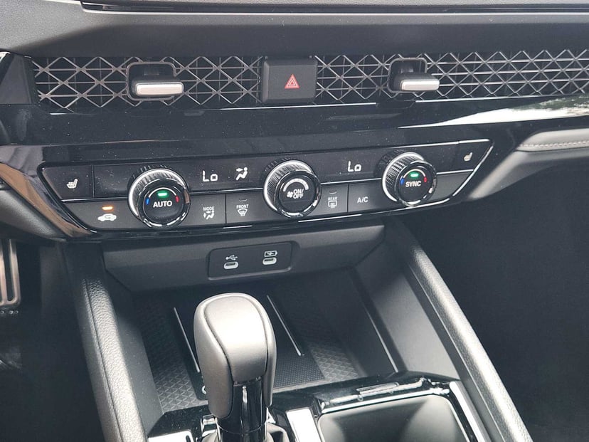 2026 Honda Accord Hybrid - Image 16