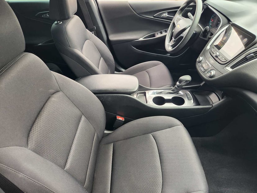 2021 Chevrolet Malibu - Image 14