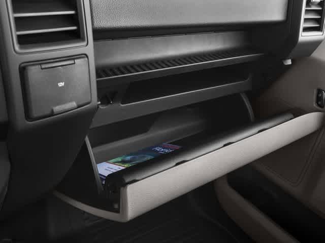 2016 Ford F-150 - Image 18