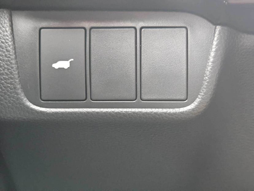 2026 Honda CR-V Hybrid - Image 18