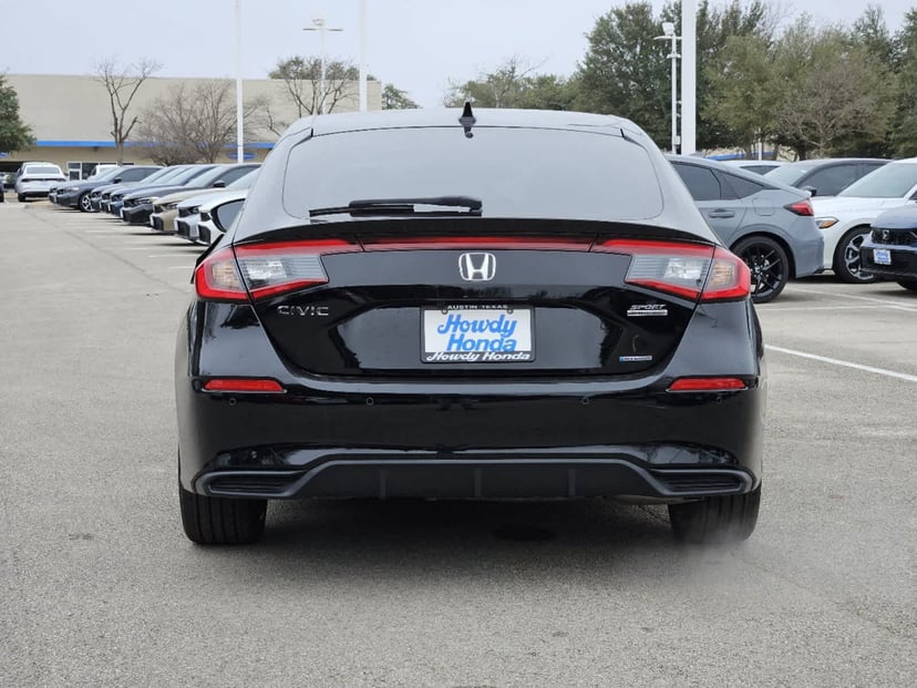 2026 Honda Civic Hybrid - Image 5