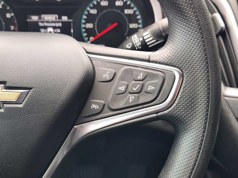 2021 Chevrolet Malibu - Image 28