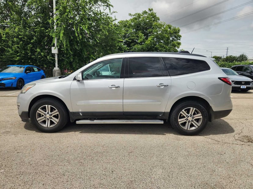 2017 Chevrolet Traverse - Image 2