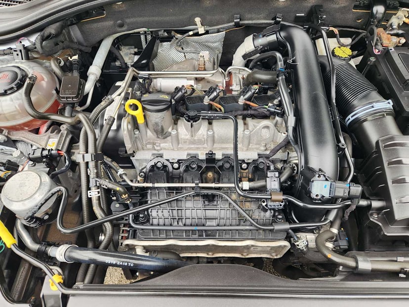 2019 Volkswagen Jetta - Image 31